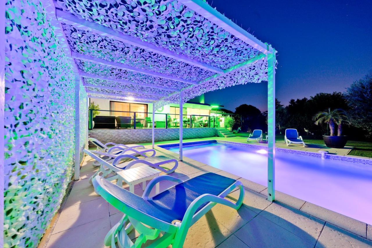 Villa Quietude บันโญลส์-ล็อง-โฟเรต์ ภายนอก รูปภาพ