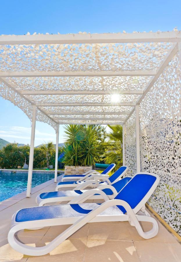 Villa Quietude บันโญลส์-ล็อง-โฟเรต์ ภายนอก รูปภาพ