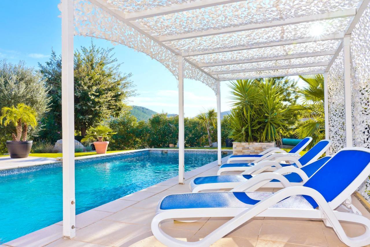 Villa Quietude บันโญลส์-ล็อง-โฟเรต์ ภายนอก รูปภาพ
