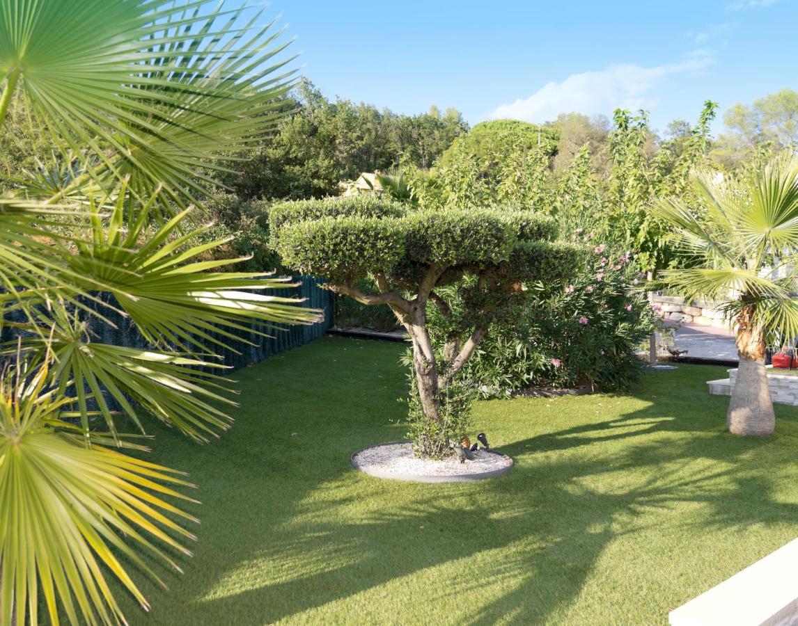 Villa Quietude บันโญลส์-ล็อง-โฟเรต์ ภายนอก รูปภาพ